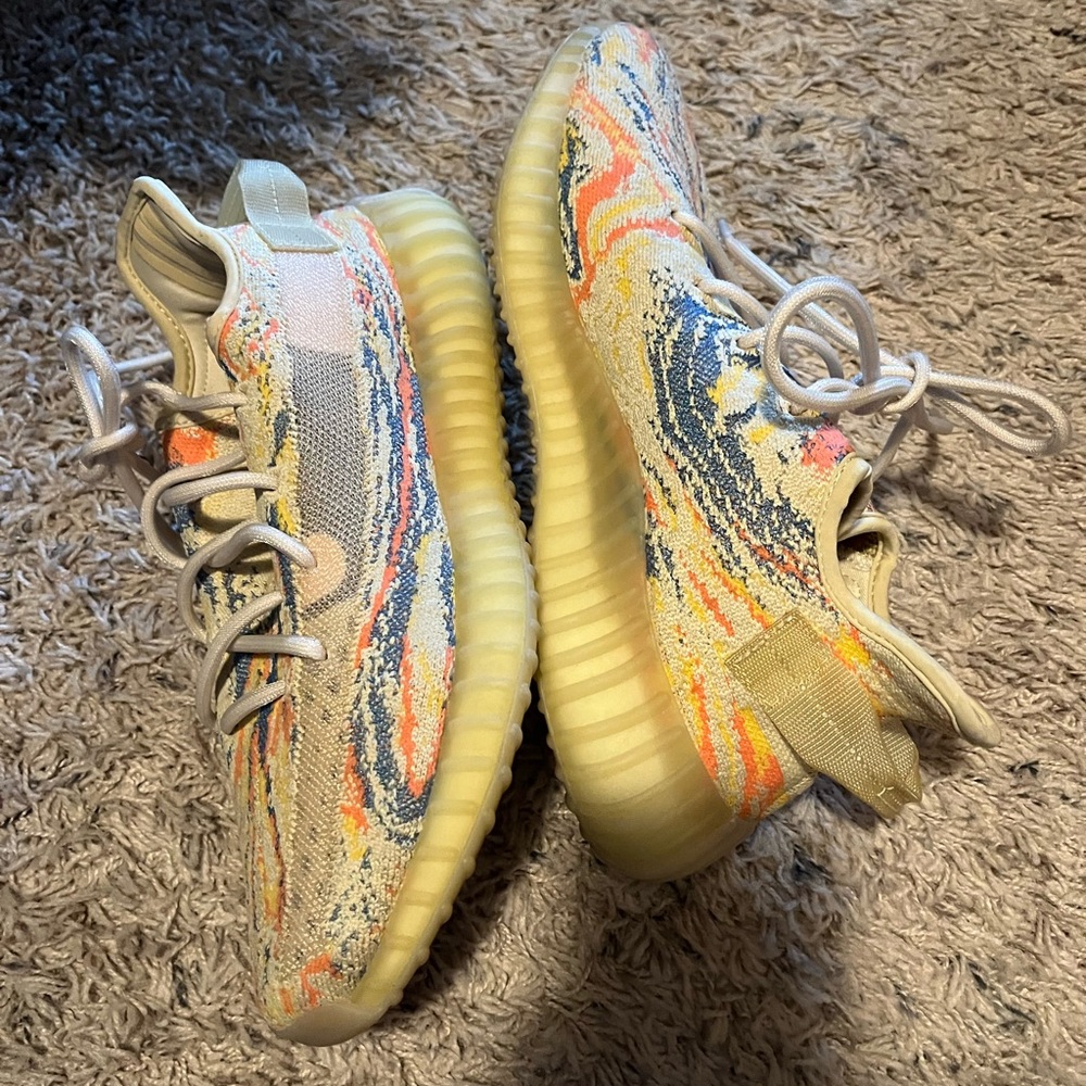 Yeezy “V2 Oat”